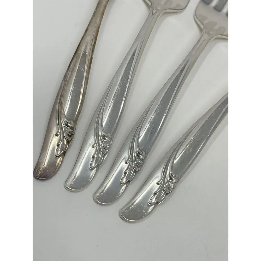 International Rogers EXQUISITE Silverplate 1957 Salad Forks 6 1/8” Set Of 4